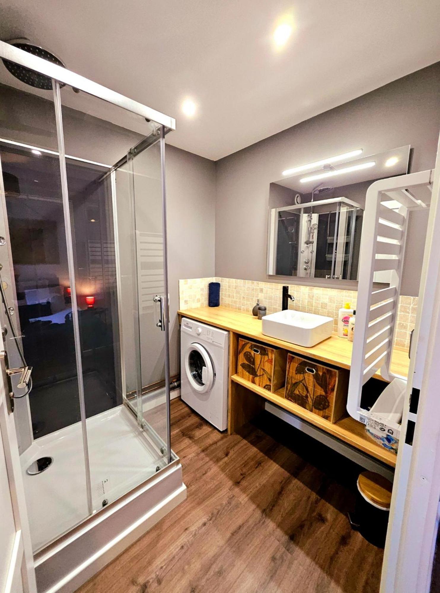 Appartement Residentiel Avec Parking/Proche Centre Angouleme Bagian luar foto